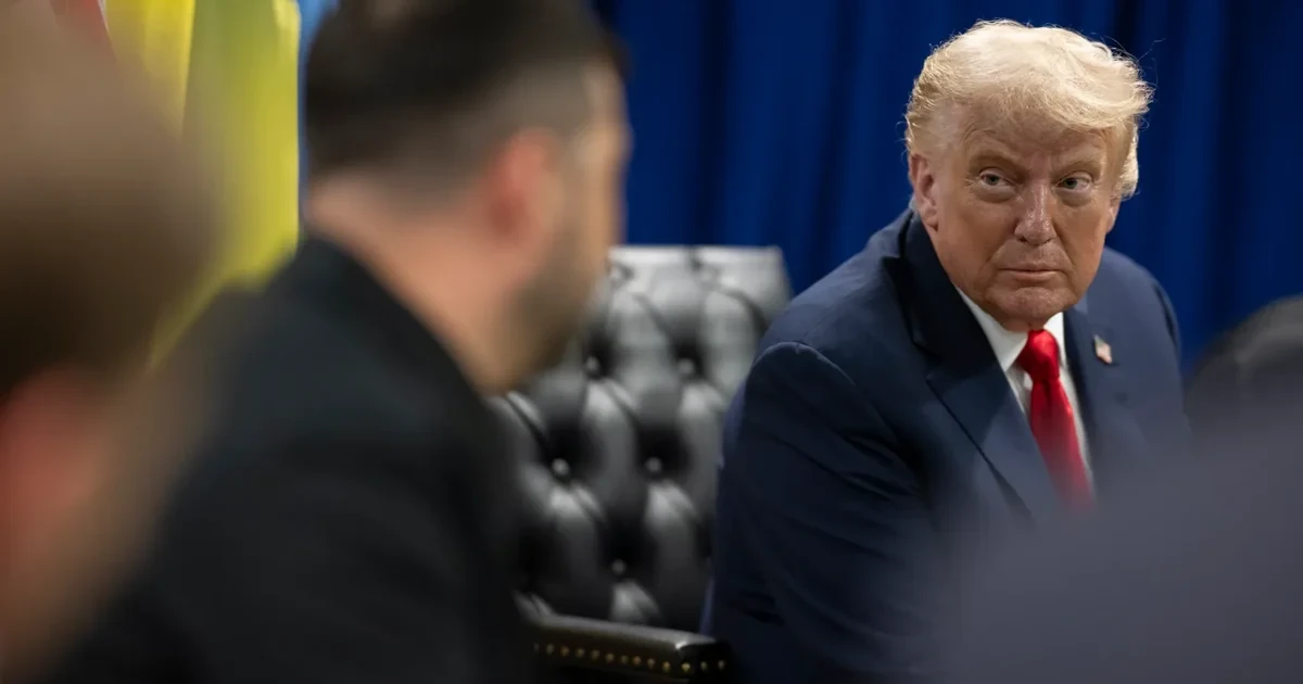 Володимир Зеленський і Дональд Трамп під час зустрічі у Білому домі
