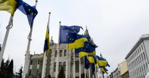 Прапор ЄС та прапор Угорщини