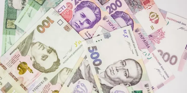 Курс валют НБУ 7 жовтня: долар — 44,95 грн, євро сягнув 50,64 грн